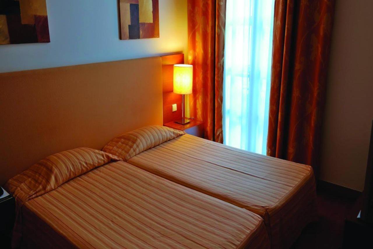 Hotel Apartamentos Geres Ribeiro Екстер'єр фото