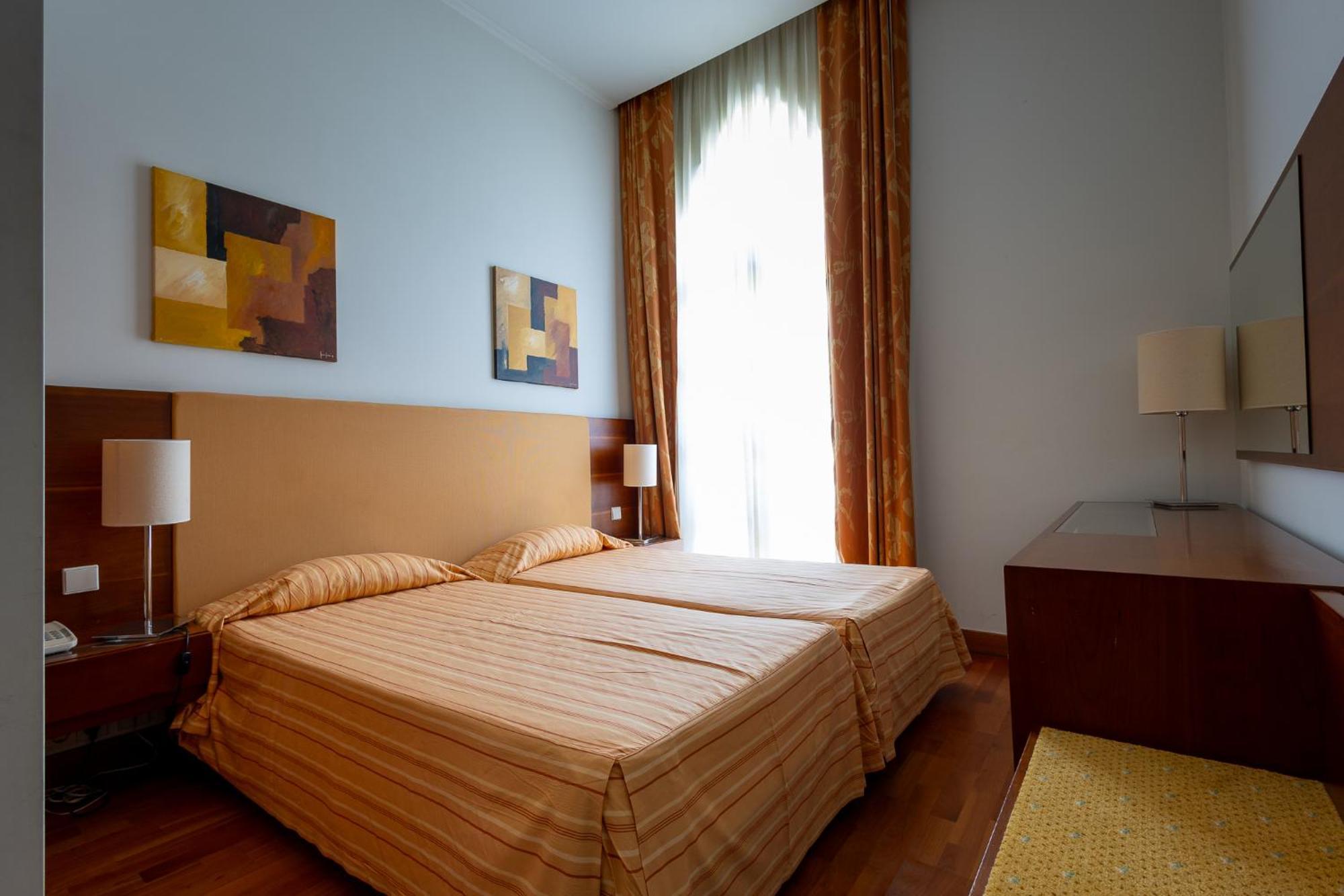 Hotel Apartamentos Geres Ribeiro Екстер'єр фото