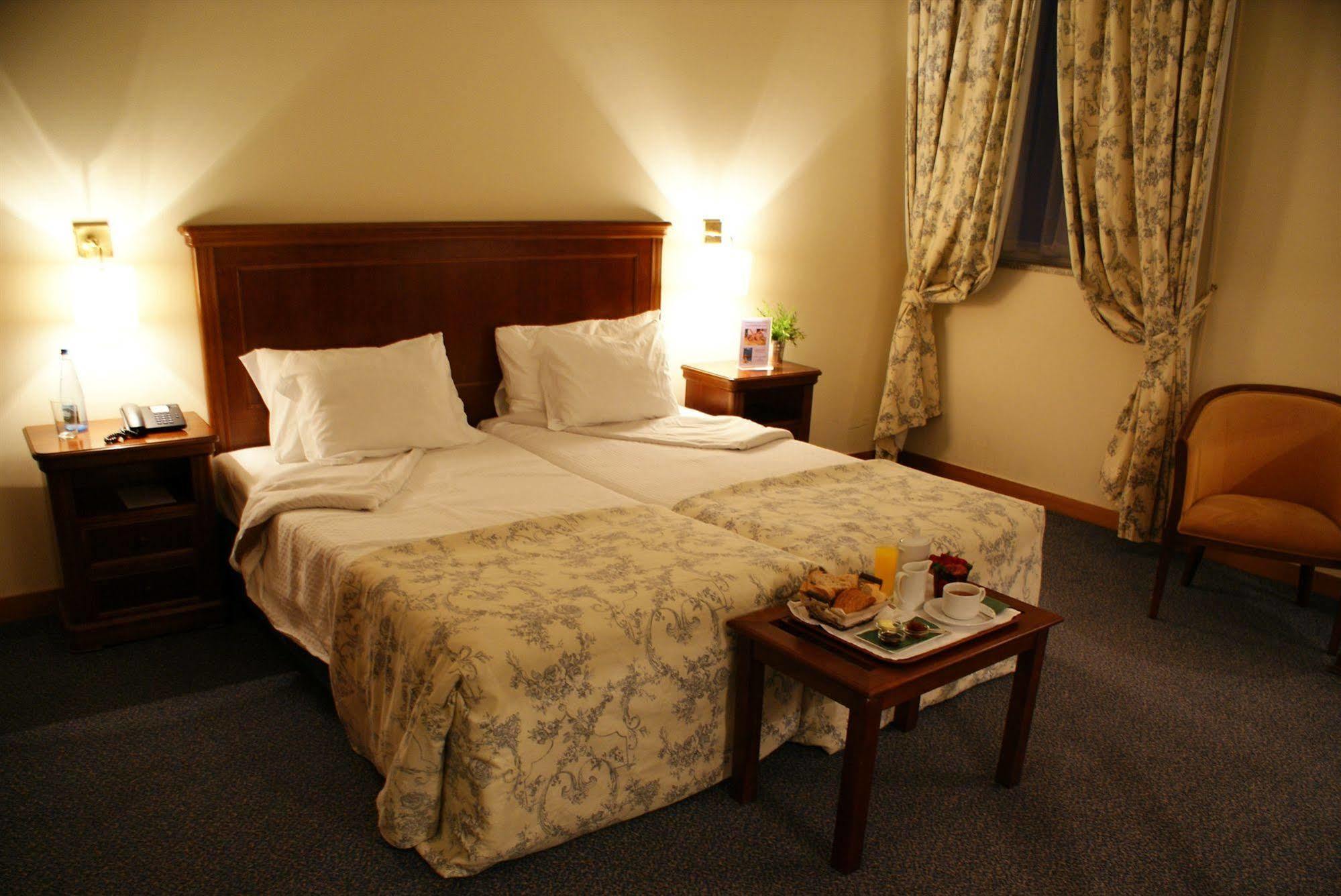 Hotel Apartamentos Geres Ribeiro Екстер'єр фото