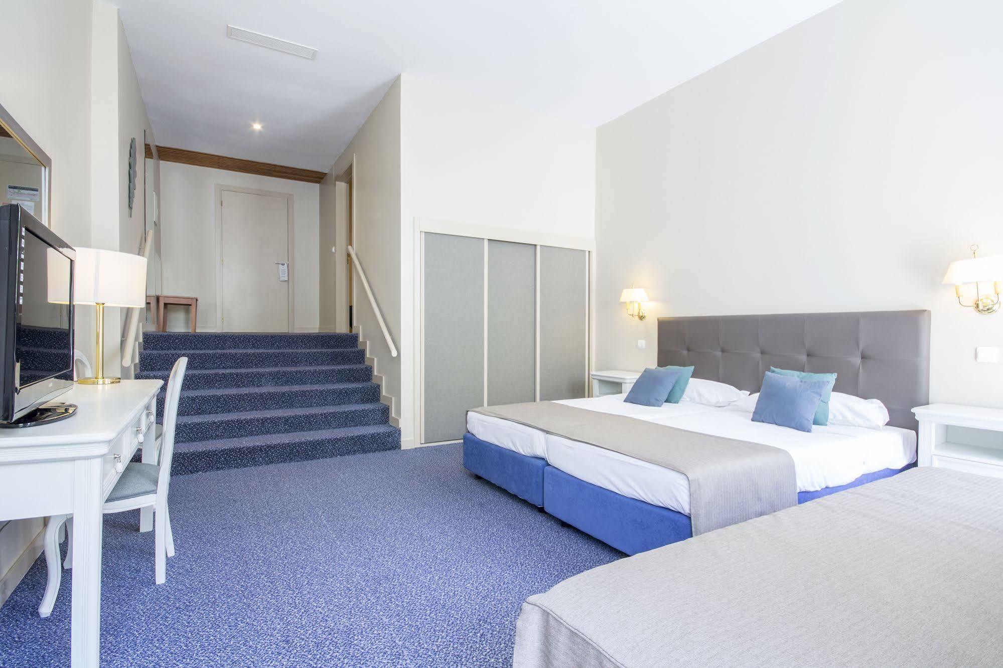 Hotel Apartamentos Geres Ribeiro Екстер'єр фото